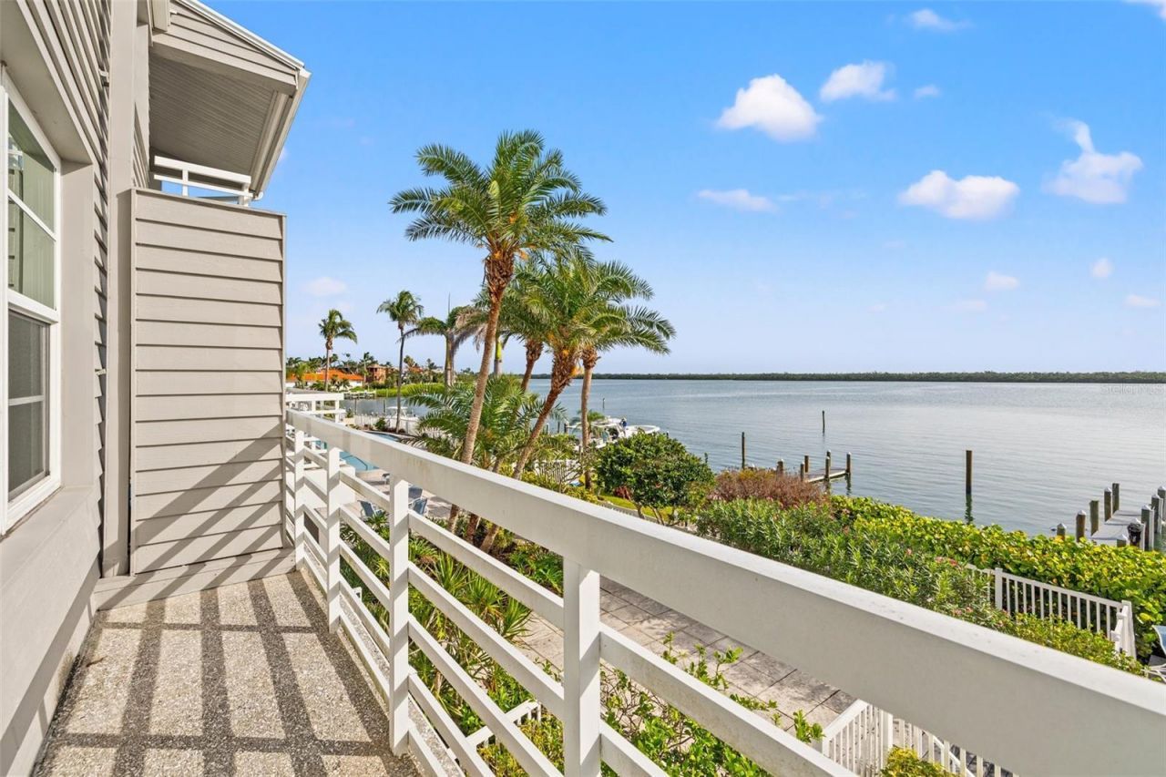 615 Dream Island Place, Unit 210, Longboat Key, FL 34228 Photo