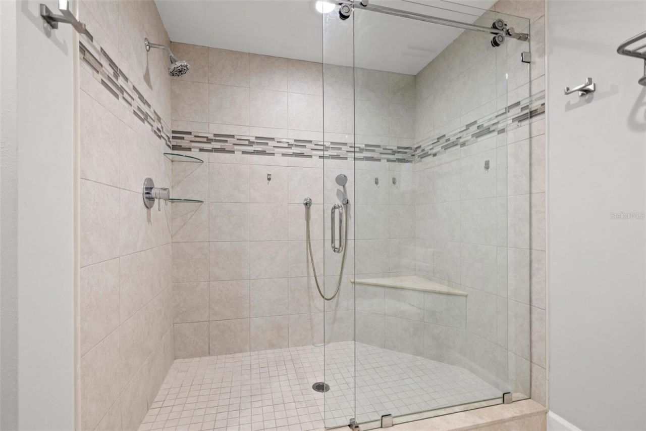 615 Dream Island Place, Unit 210, Longboat Key, FL 34228 Photo