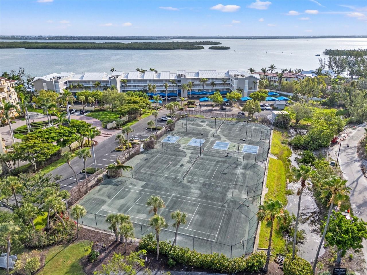615 Dream Island Place, Unit 210, Longboat Key, FL 34228 Photo