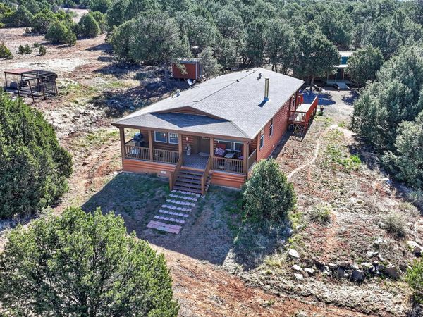 59 Upper Juan Tomas Road, Tijeras, NM 87059
