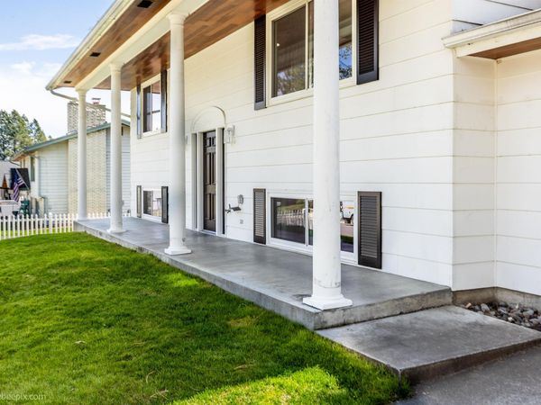 817 W Falcon Ave, Spokane, WA 99218