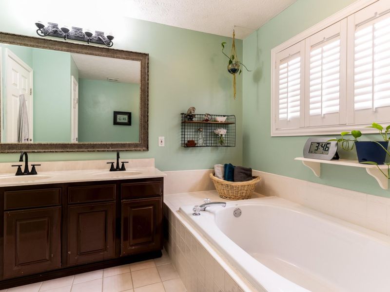 1930 Nettlewood Court, Hebron, KY 41048 Photo 24