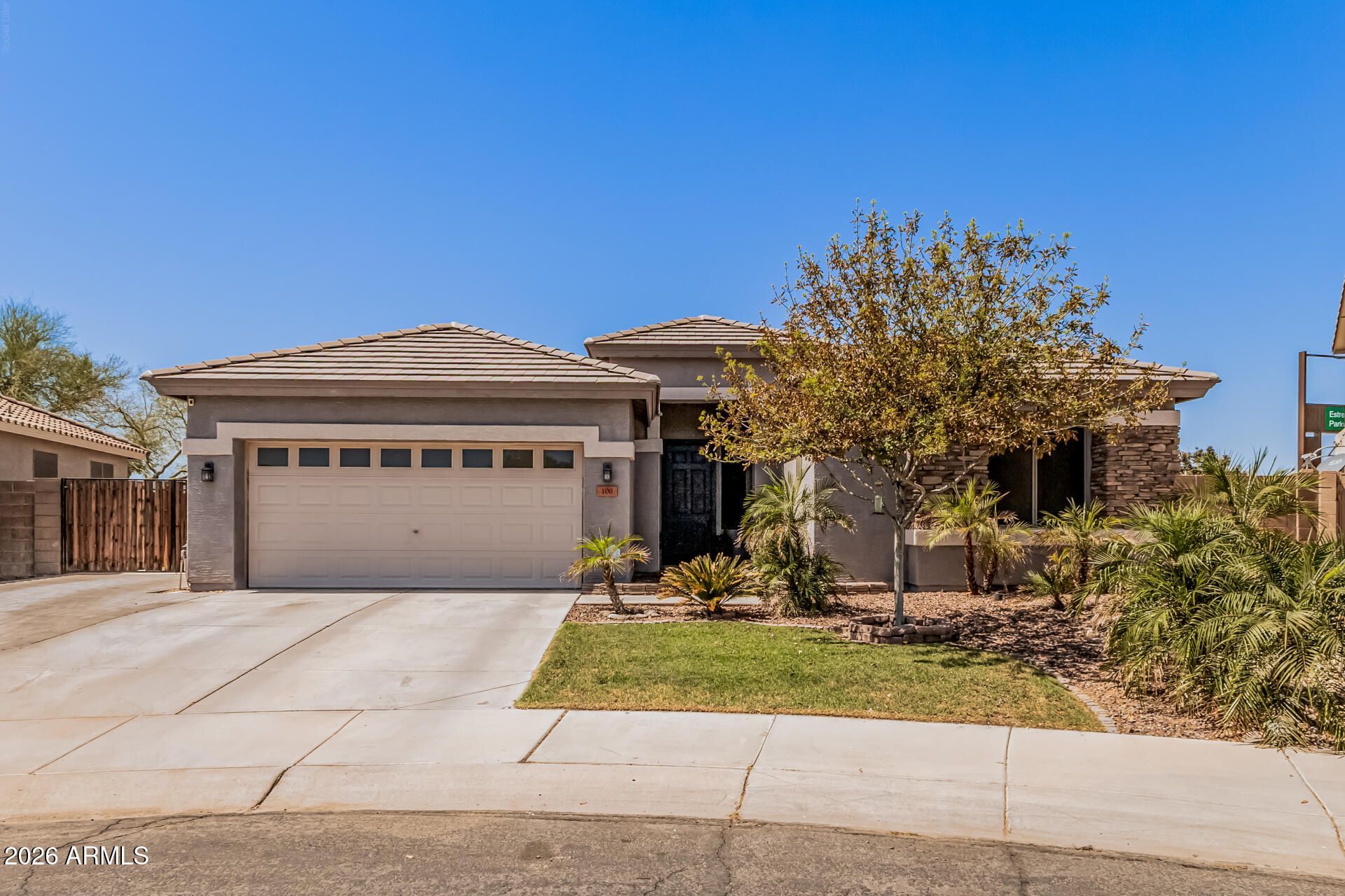 100 S 154th Lane, Goodyear, AZ 85338 Main Photo
