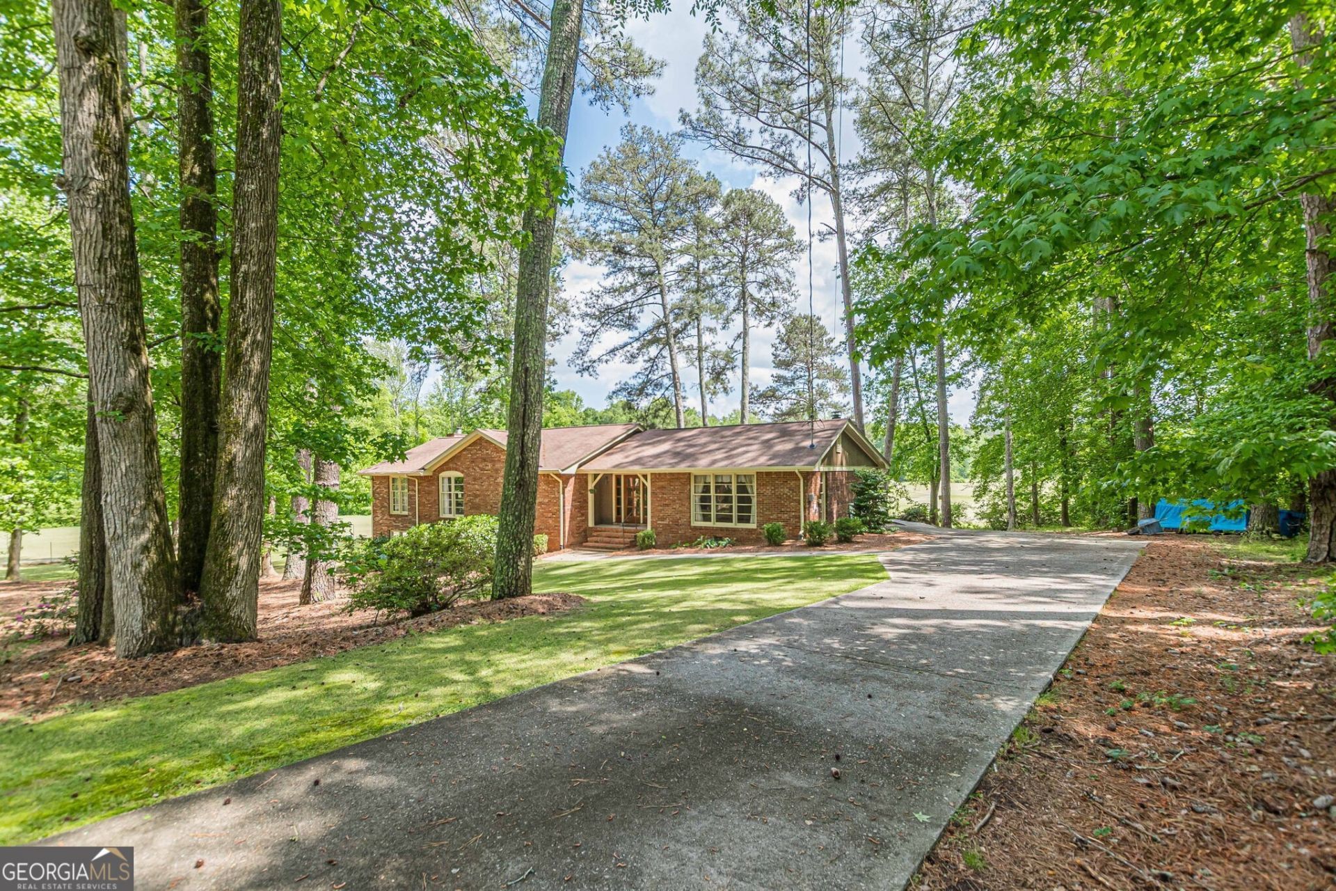 5817 Little Mountain Drive, Ellenwood, GA 30294 Main Photo