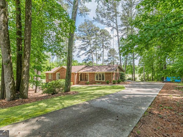 5817 Little Mountain Drive, Ellenwood, GA 30294
