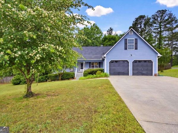 108 Misty Oak Lane, Dallas, GA 30132