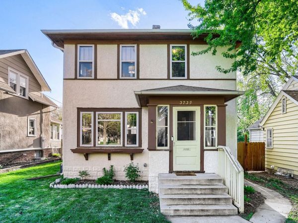 3739 Vincent Avenue N, Minneapolis, MN 55412