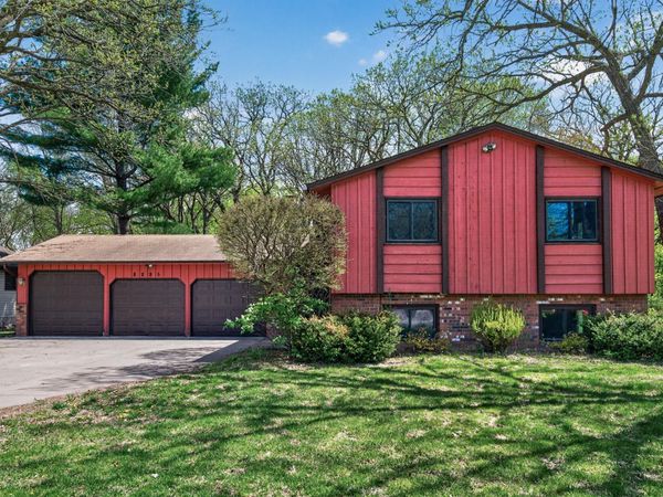 8285 Pleasant View Drive , Mounds View, MN 55112