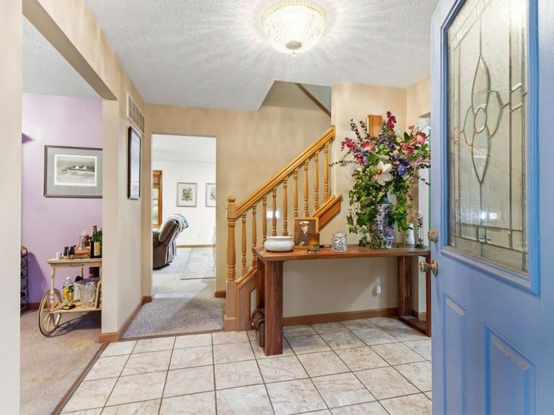 17 Long Court , South Vienna, OH 45369 Photo 5