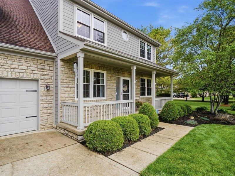 8870 Surrey Lane, Plain City, OH 43064 Photo 11