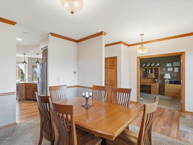 8870 Surrey Lane, Plain City, OH 43064 Photo 14