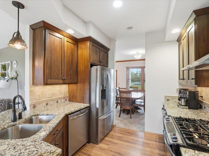 8870 Surrey Lane, Plain City, OH 43064 Photo 28