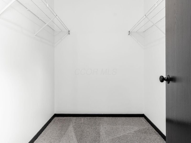 3499 Lindstrom Drive , Columbus, OH 43228 Photo 43