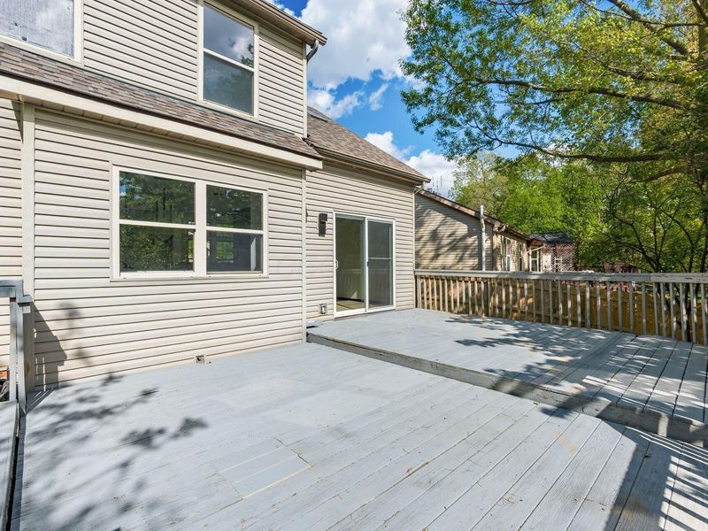 3499 Lindstrom Drive , Columbus, OH 43228 Photo 47