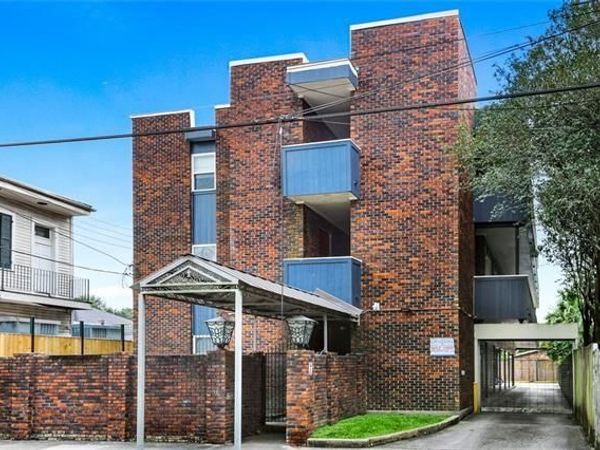 723 ADAMS Street , Unit 301, New Orleans, LA 70118