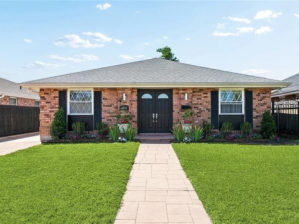 4616 KAWANEE Avenue, Metairie, LA 70006