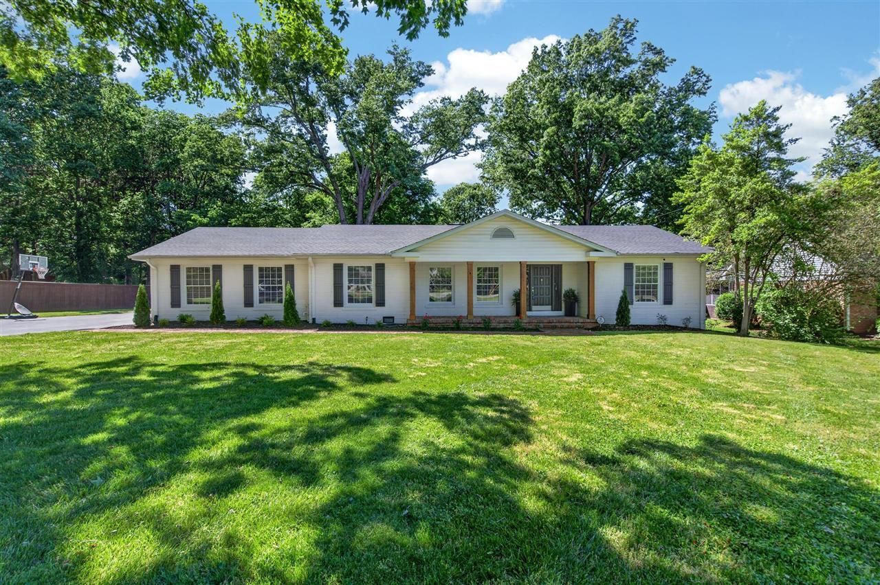 2127 Sycamore Drive, Bowling Green, KY 42104 Main Photo