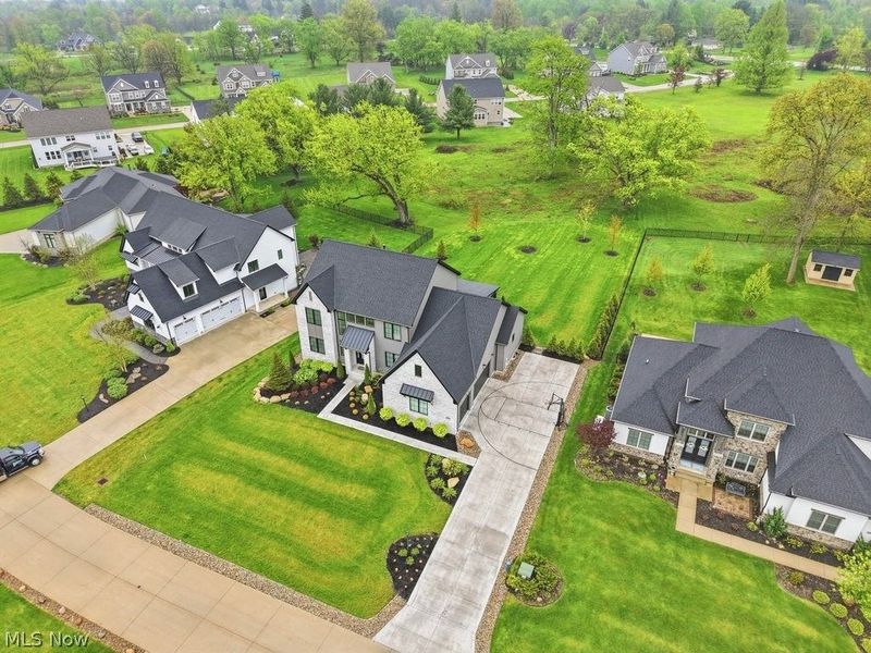 2082 Lanterman Circle , Hinckley, OH 44233 Photo 3