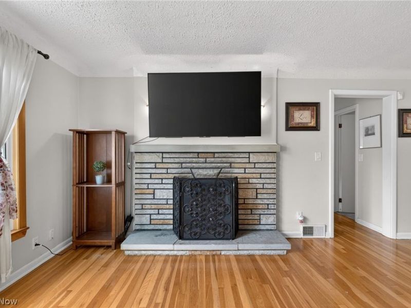 2426 Lander Road, Pepper Pike, OH 44124 Photo 8