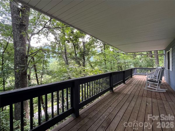 115 Knoll Ridge Lane, Waynesville, NC 28785