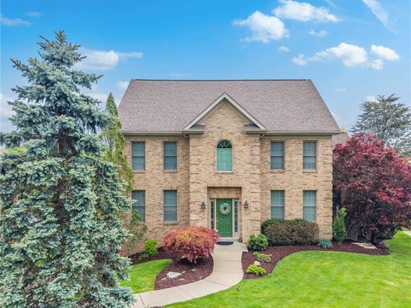 4041 Rustic Woods Dr, Clairton, PA 15025