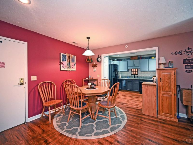 4941 N Arbor Woods Court, Unit 105, Cincinnati, OH 45248 Photo 7