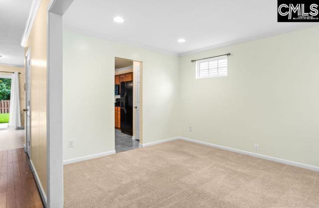 1279 Green Turf Lane  Photo 5