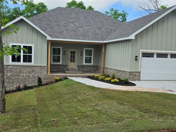 40 Radcliffe Drive , Bella Vista, AR 72714
