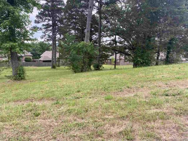 000 Valley Court , Searcy, AR 72143