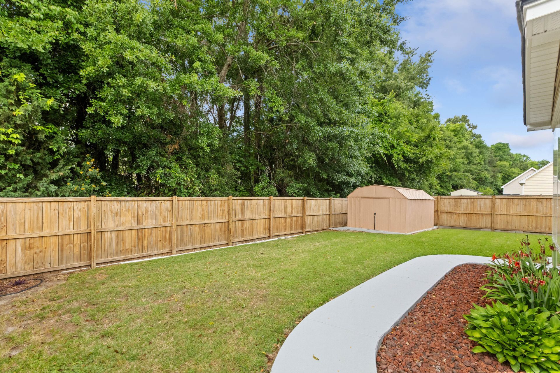 160 Pavilion Street Photo 27