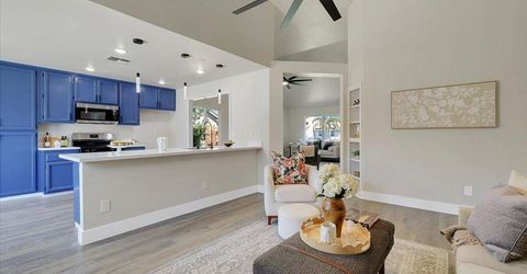 1924 Pebble Beach Dr, Yuba City, CA 95993 Photo