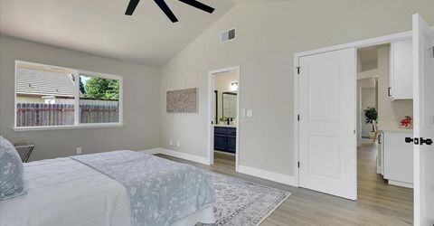 1924 Pebble Beach Dr, Yuba City, CA 95993 Photo