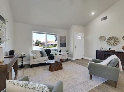1924 Pebble Beach Dr, Yuba City, CA 95993 Photo