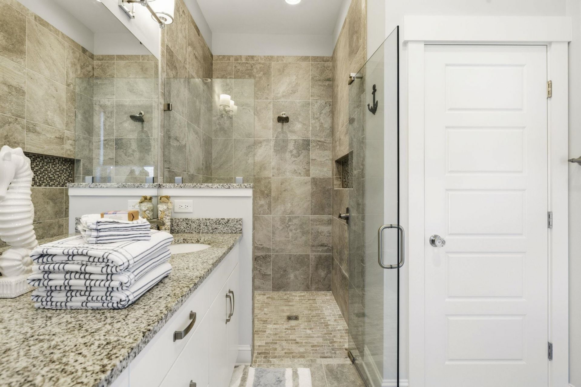 8292 Sandlapper Way Photo 18