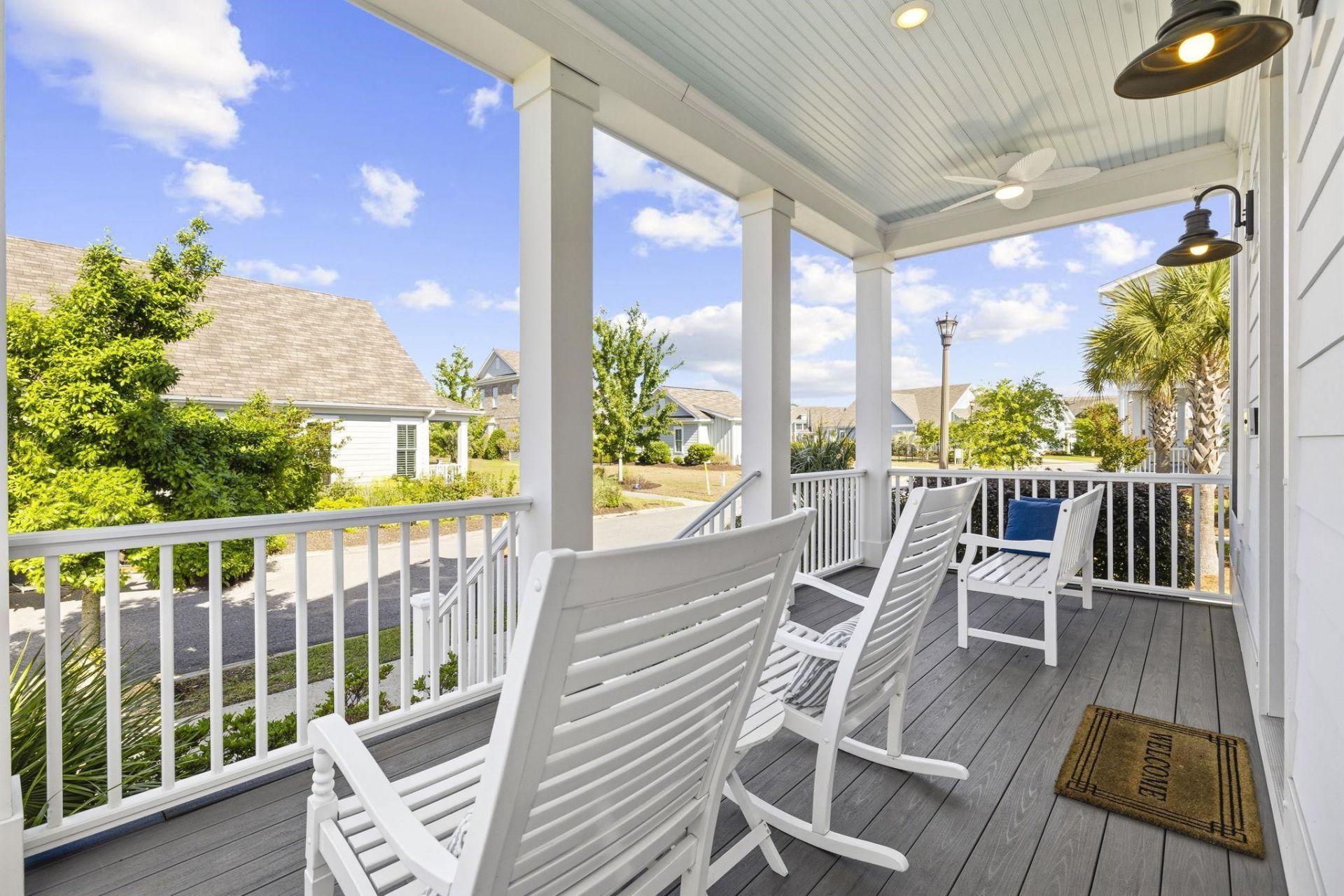 8292 Sandlapper Way Photo 3
