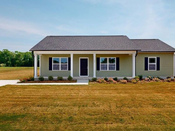 104 Kendall Farms Drive , Goldsboro, NC 27534