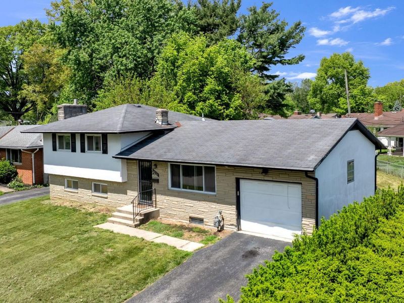 4676 Belfast Drive , Columbus, OH 43227 Photo 3