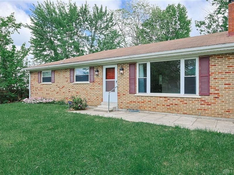 990 Joyce Drive, Union Township, OH 45103 Photo 3