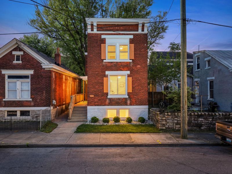 425 Lehmer Street, Covington, KY 41011 Photo 2