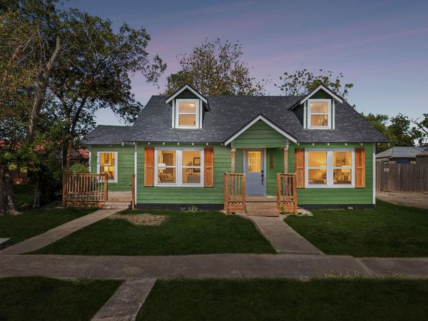 223 NW Front ST, Bartlett, TX 76511