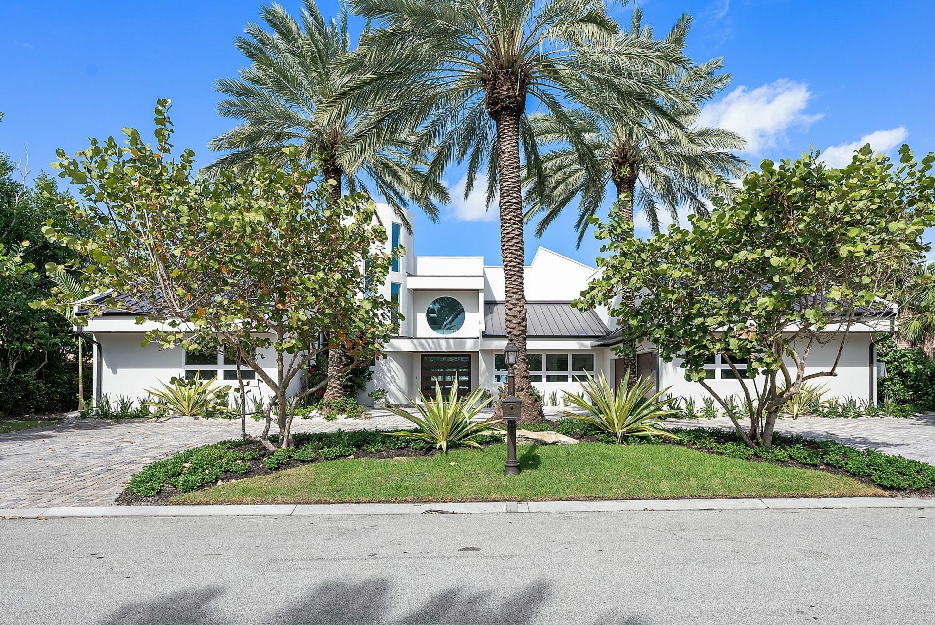 6879 SE South Marina Way, Stuart, FL 34996 Photo