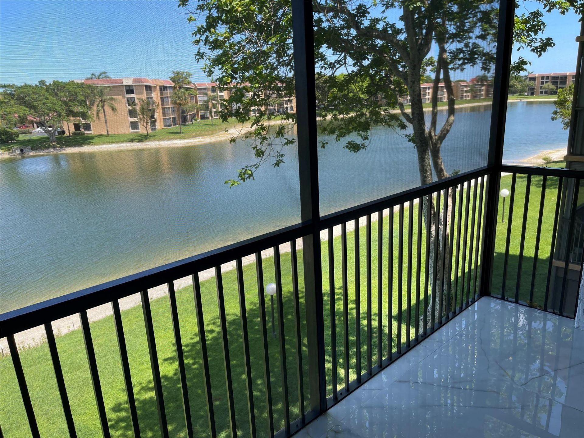 6530 Coral Lake Drive, Unit 306, Margate, FL 33063 Photo