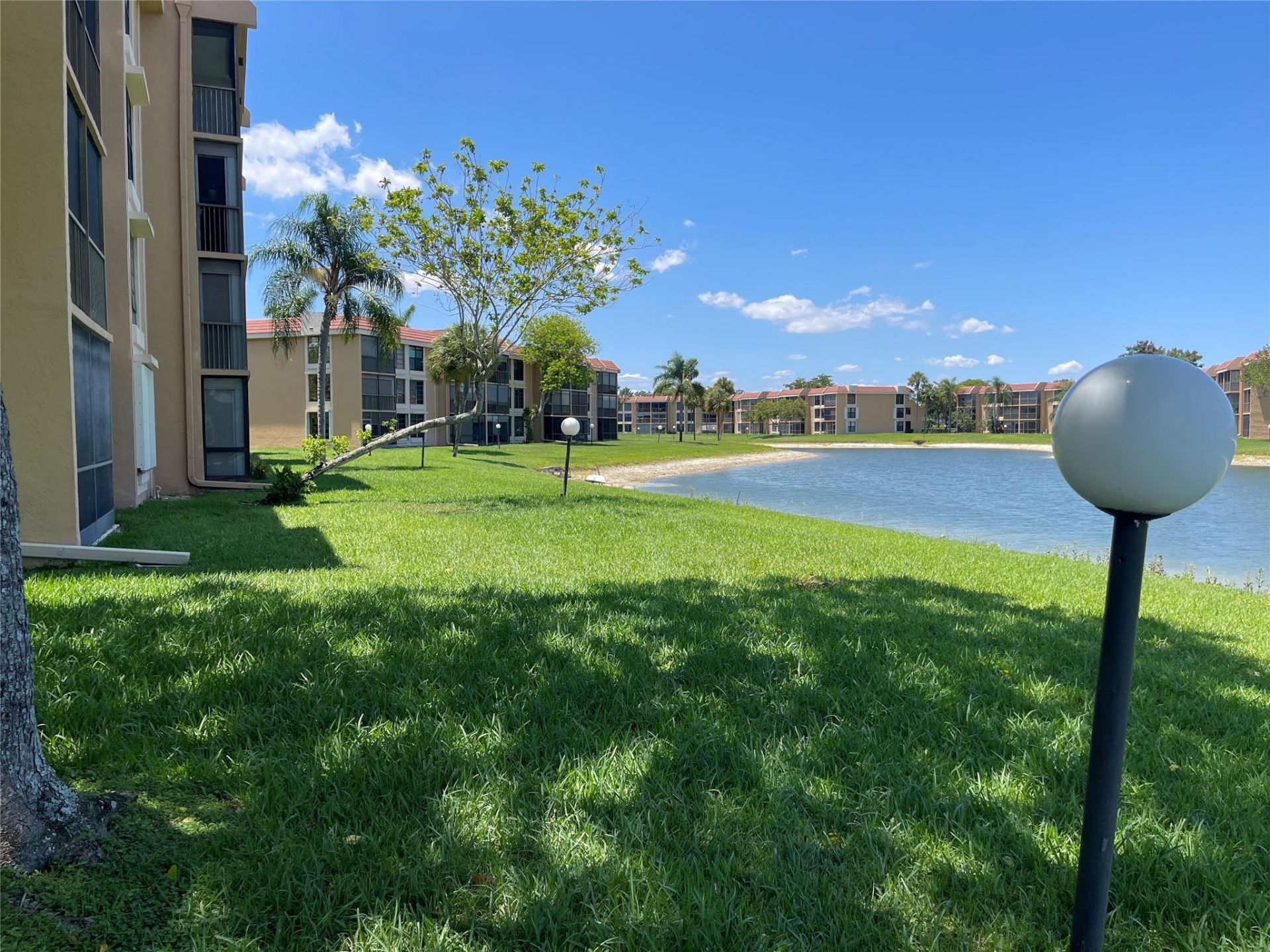 6530 Coral Lake Drive, Unit 306, Margate, FL 33063 Photo