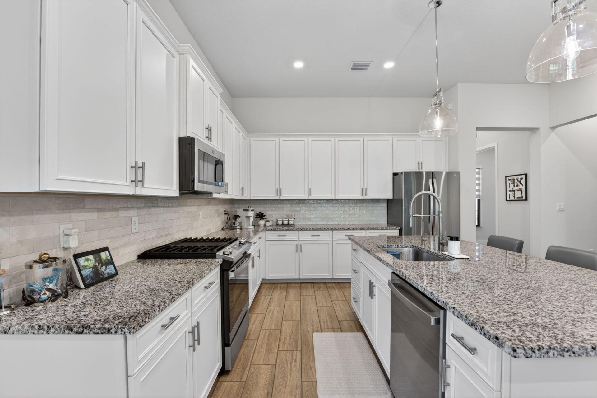 8427 W Blue Spring Drive, Parkland, FL 33067 Photo