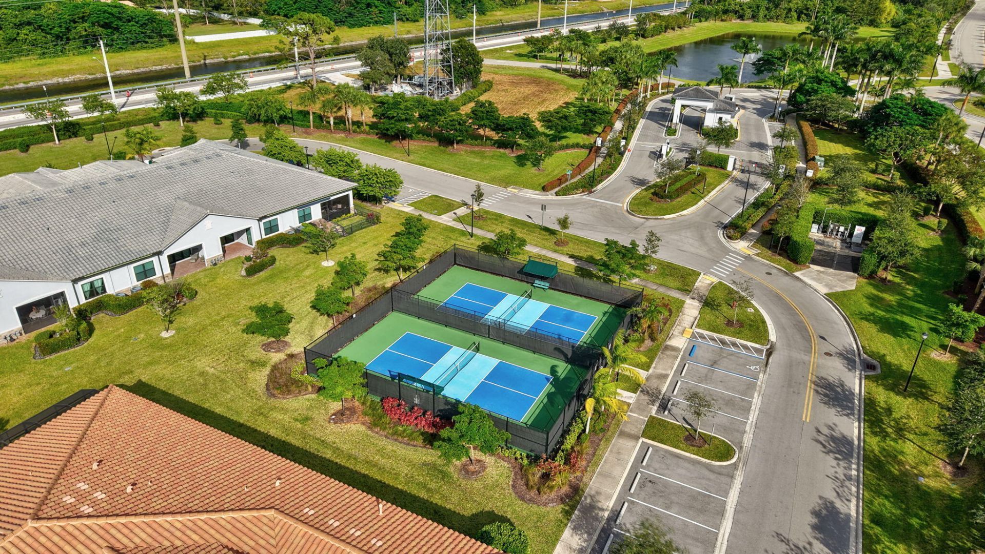 8427 W Blue Spring Drive, Parkland, FL 33067 Photo