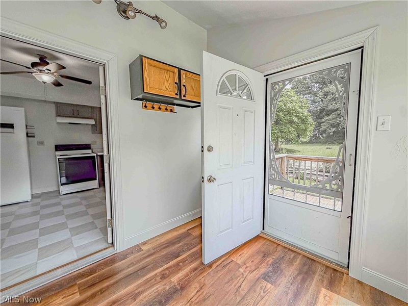 389 High Street, Wadsworth, OH 44281 Photo 16