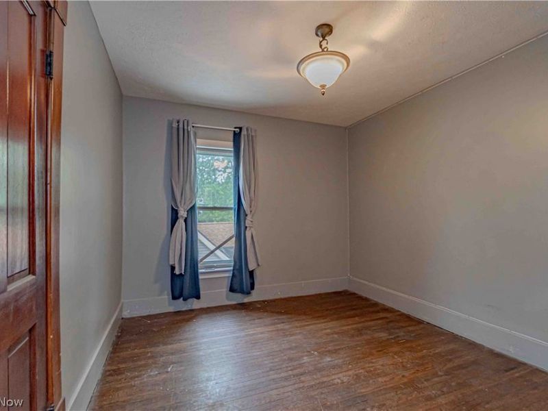 389 High Street , Wadsworth, OH 44281 Photo 17