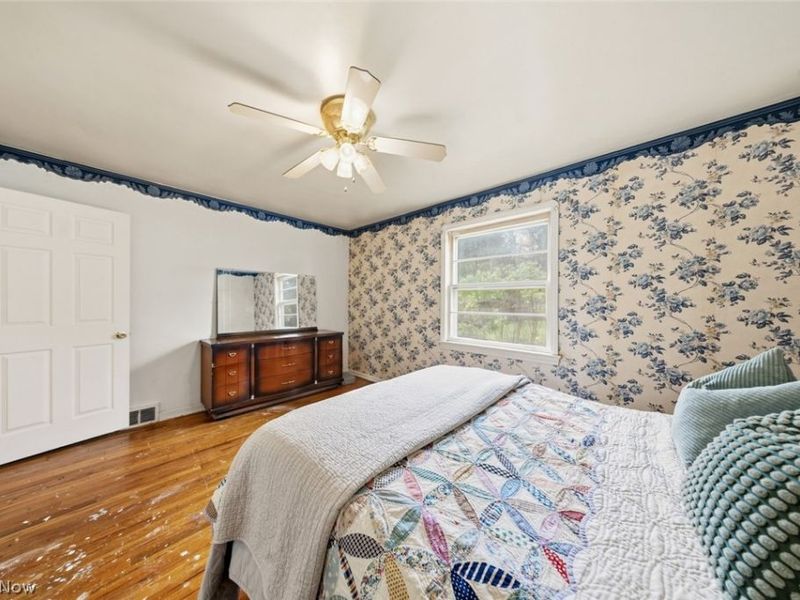 4284 W 204th Street, Fairview Park, OH 44126 Photo 21