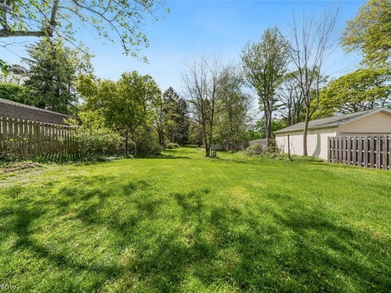 4284 W 204th Street, Fairview Park, OH 44126 Photo 38