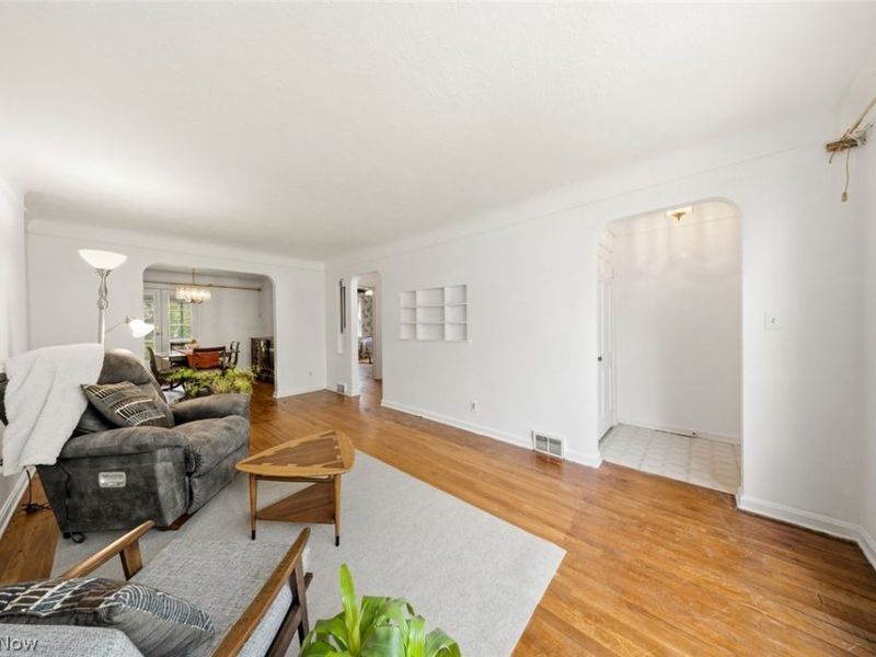 4284 W 204th Street, Fairview Park, OH 44126 Photo 8
